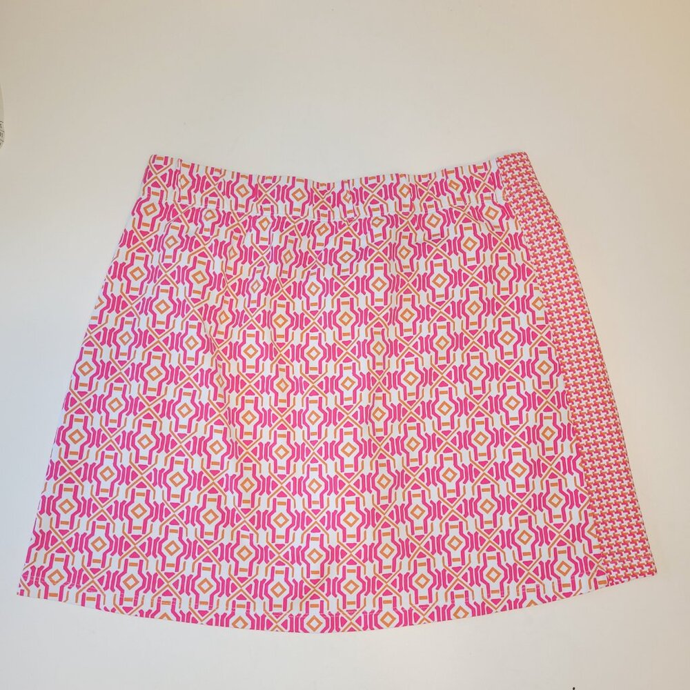 J. McLaughlin Palm Spring Catalina Cloth Skort in Mini Geo Glass - Picture 4 of 9